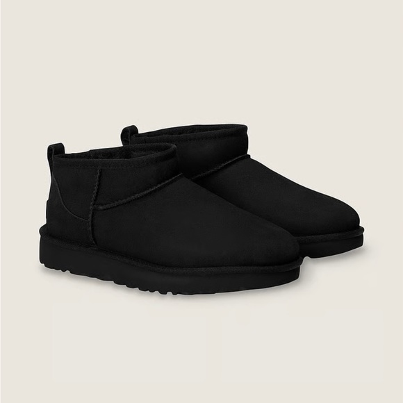 NIB UGG Classic Ultra Mini Boots
